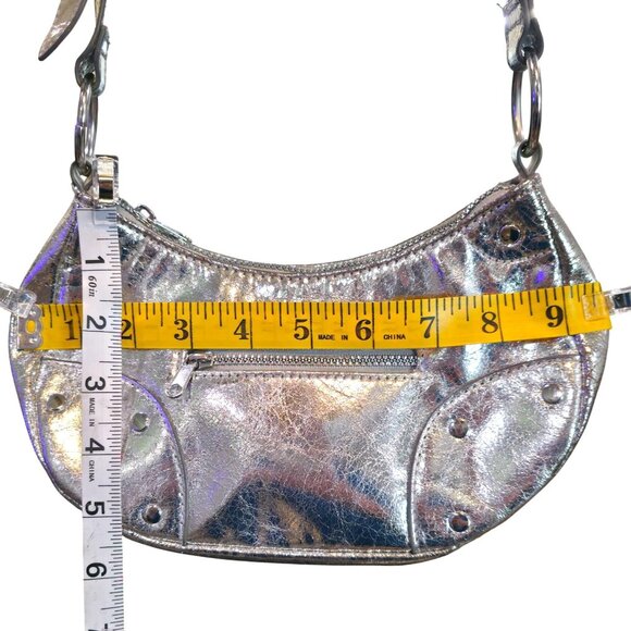H & M Divided Metallic Silver Crossbody Bag With Adjustable Strap & Front Zipper - Picture 4 of 7